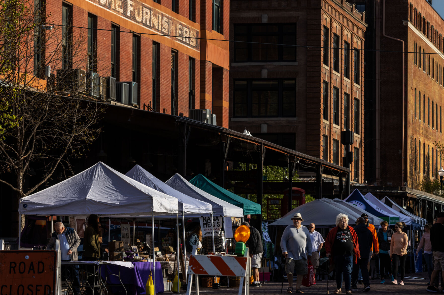 050822-owh-new-farmersmarket-pic-cm001.jpg